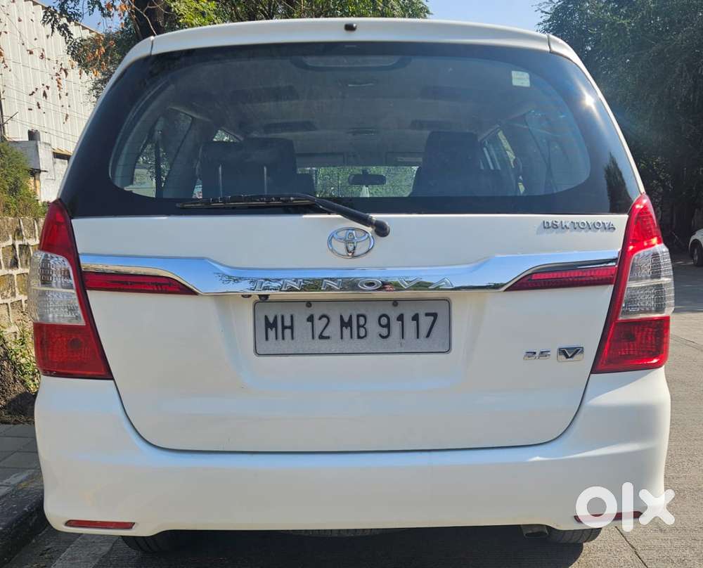 Toyota Innova 2.5 Vx 7 Seater Bs Iv, 2015, Diesel