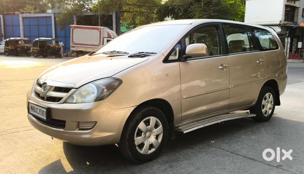 Toyota Innova 2.5 G (diesel) 8 Seater, 2005, Diesel
