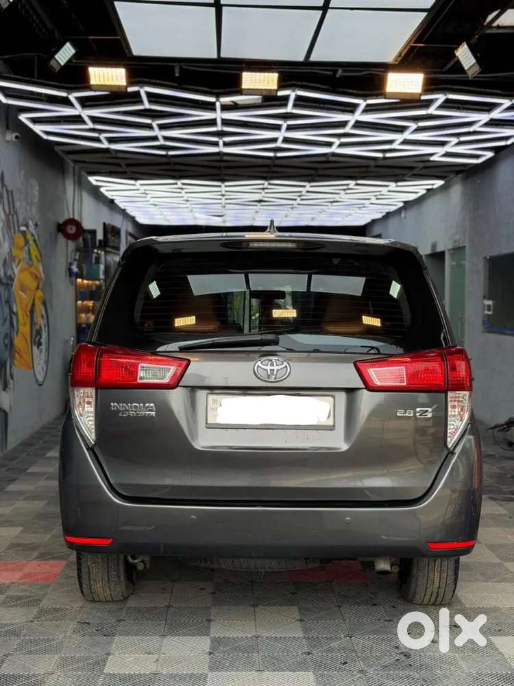 2019 Toyota Innova Crysta 2.8z Automaric For Sale