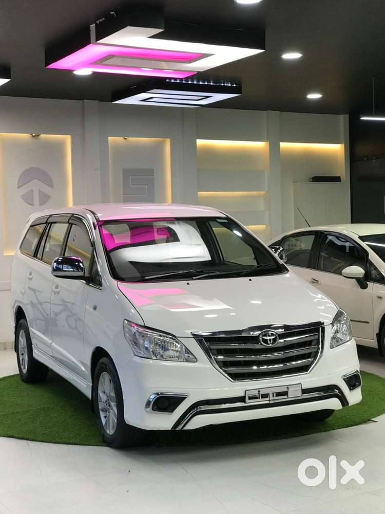 Toyota Innova Diesel 2015