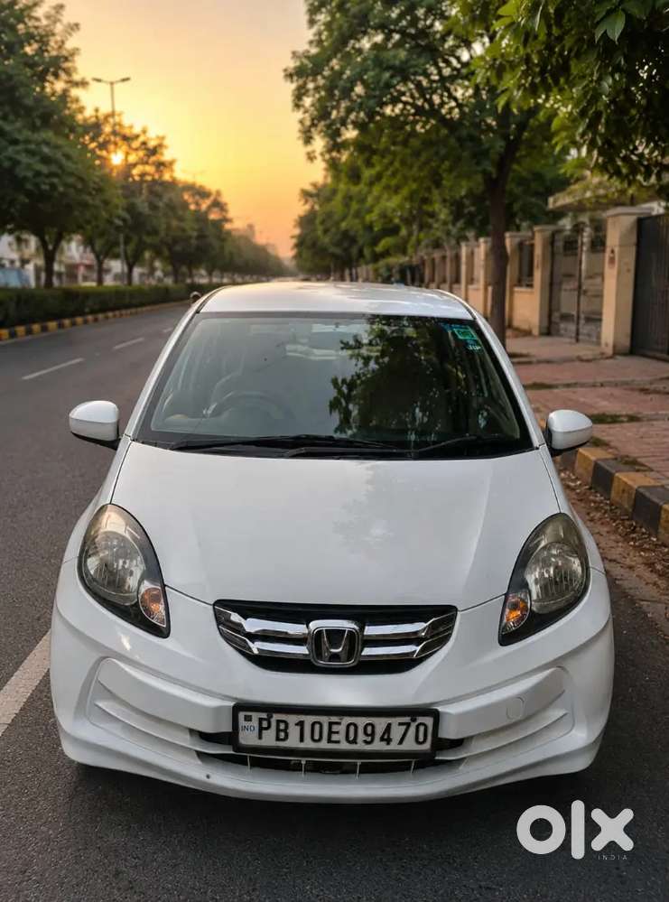 Honda Amaze 1.5 E 2014