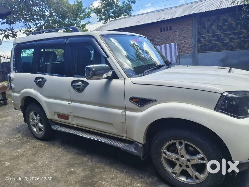 Mahindra Scorpio S10 Diesel 2017