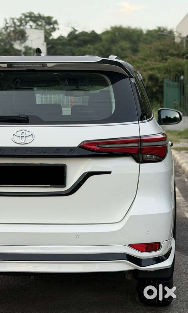Toyota Fortuner Leader Edition (at), 2025, Diesel