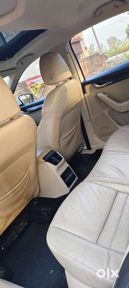 Skoda Octavia [2014-2017] 2.0 Style Tdi At, 2014, Diesel