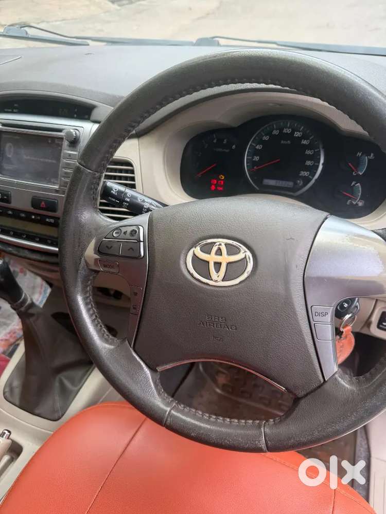 Toyota Innova 2014 Diesel Well Maintained