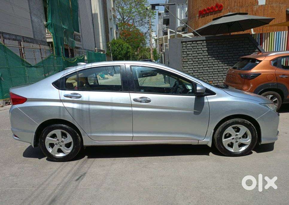 Honda City V Petrol Cvt, 2016, Petrol