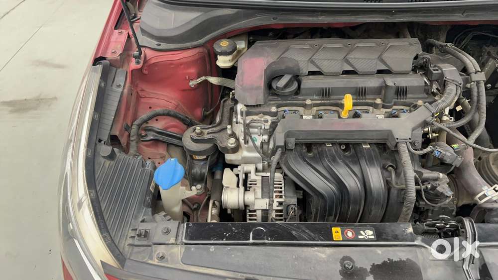 Hyundai Verna 1.5 Sx Ivt, 2022, Petrol