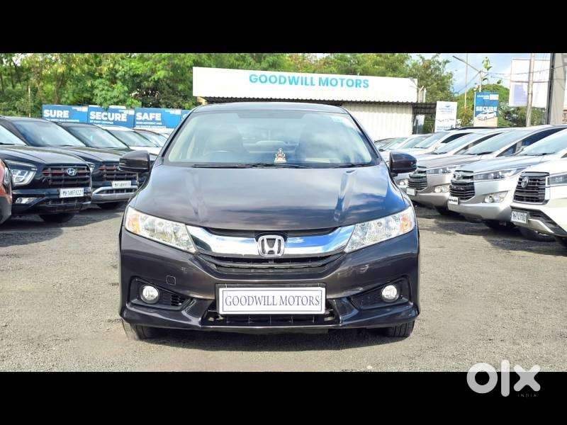Honda City V At Sunroof I-vtec, 2016, Petrol