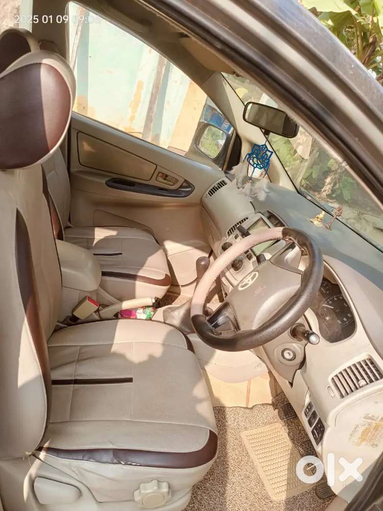 Toyota Innova 2012 Diesel 195000 Km Driven Available For Sale
