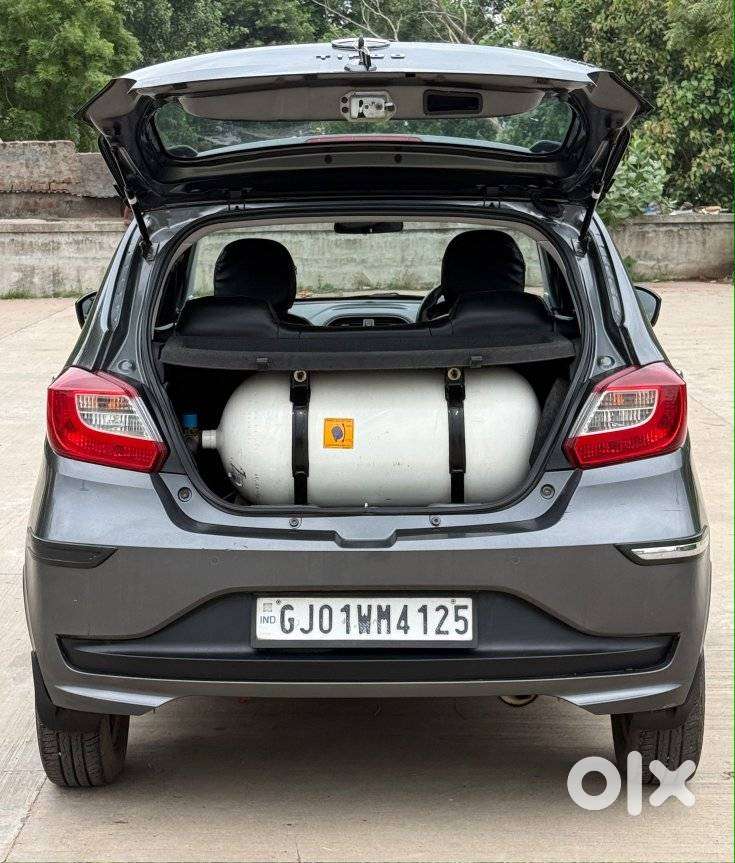 Tata Tiago 1.2 Revotron Xm Cng, 2023, Cng & Hybrids