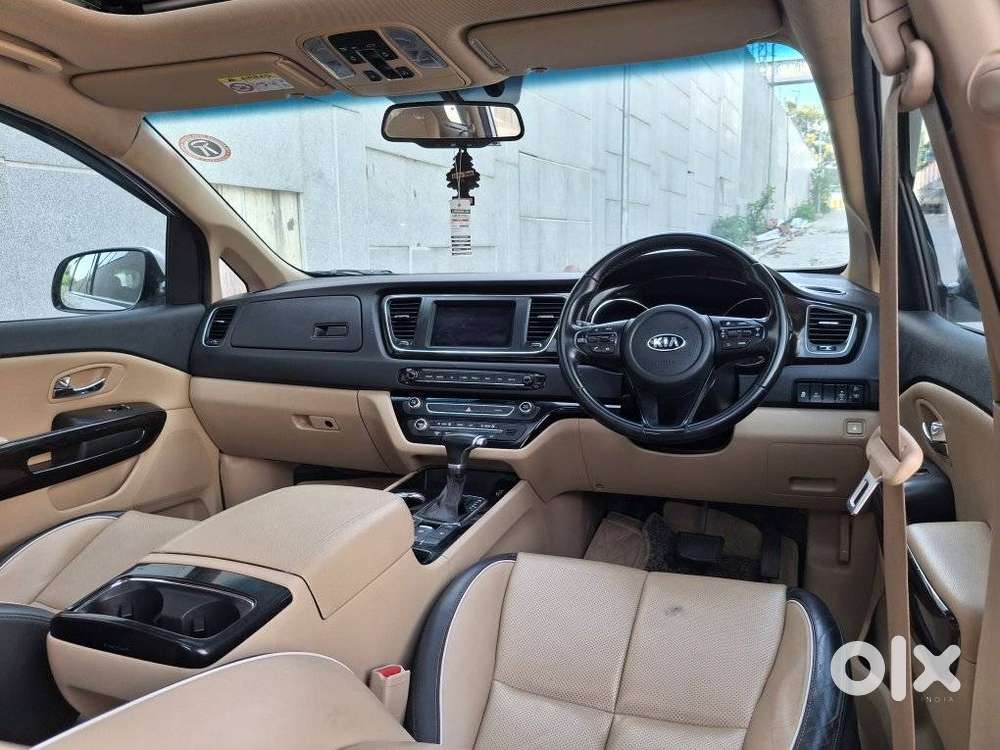 Kia Carnival Limousine Plus 7 Str, 2021, Diesel