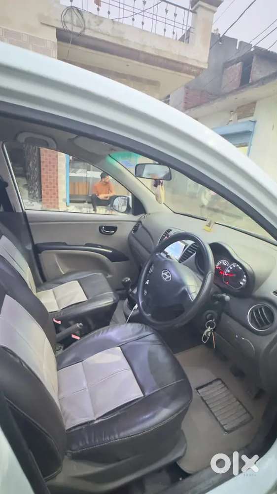Hyundai I10 Sportz 2011 Manual Petrol