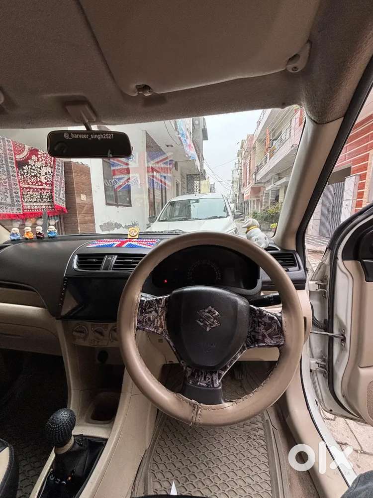 Maruti Suzuki Dzire 2016 Petrol 72000 Km Driven