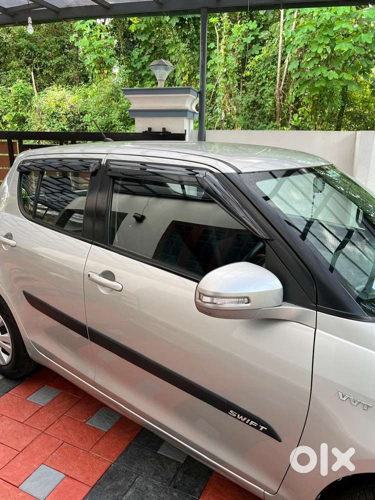 2012 Maruti Suzuki Swift Vxi  Excellent Condition(company Serviced)