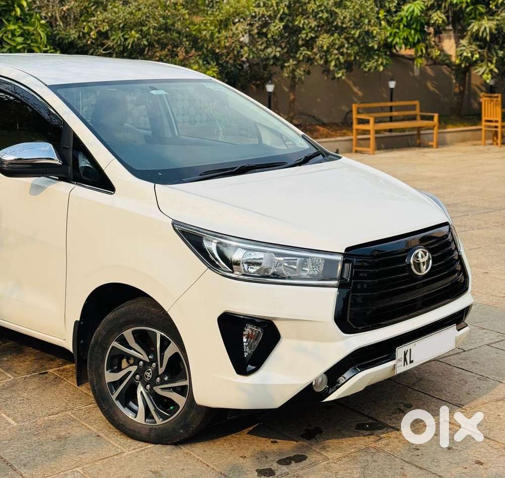 Toyota Innova Crysta [2020-ongoing] 2.4 Gx At 7 Str, 2021, Diesel