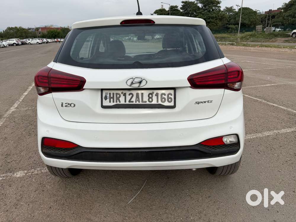 Hyundai I20 Sportz 1.2 Mt, 2020, Petrol
