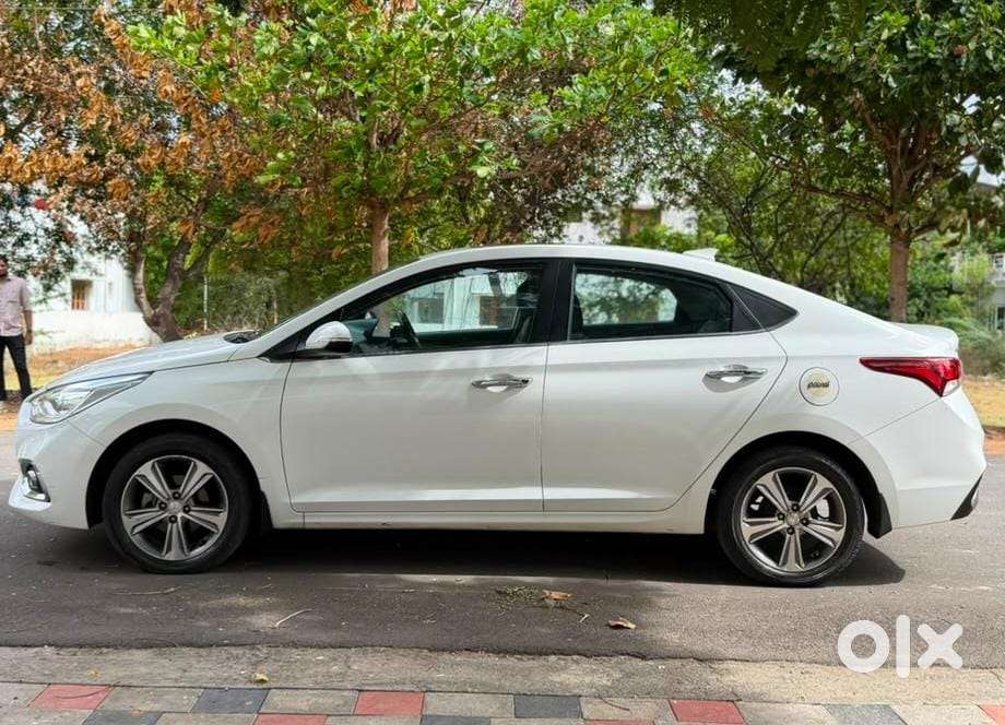 Hyundai Verna, 2019, Petrol