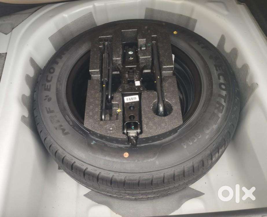 Skoda Slavia 1.0 Ambition Tsi, 2023, Petrol