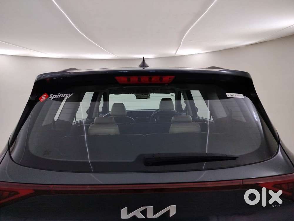 Kia Carens Luxury (o)1.5 Turbo Petrol Dct 7 Str, 2023, Petrol