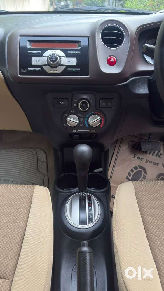 Honda Brio Vx O At, 2013, Petrol