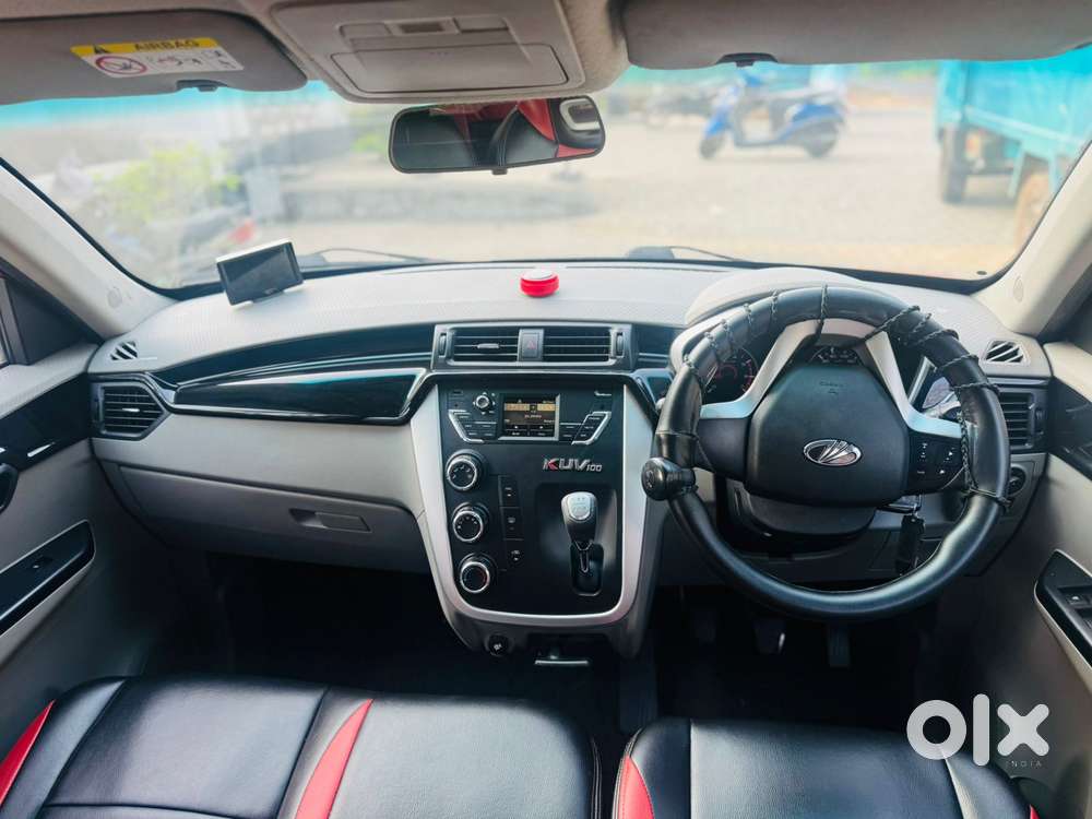 Mahindra Kuv 100
