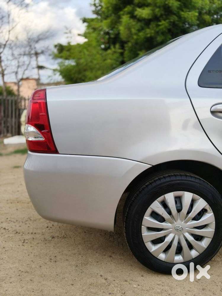 Toyota Etios G Exclusive, 2015, Petrol