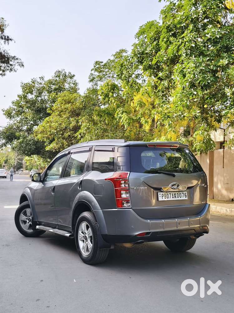 Mahindra Xuv500 W8 Dual Tone, 2013, Diesel