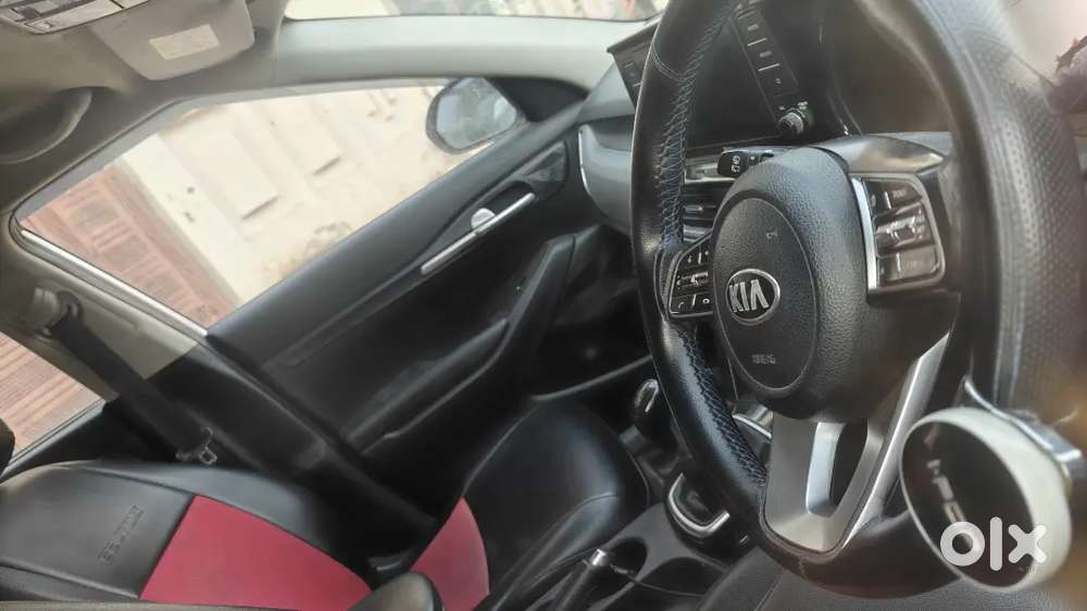 Kia Seltos Car