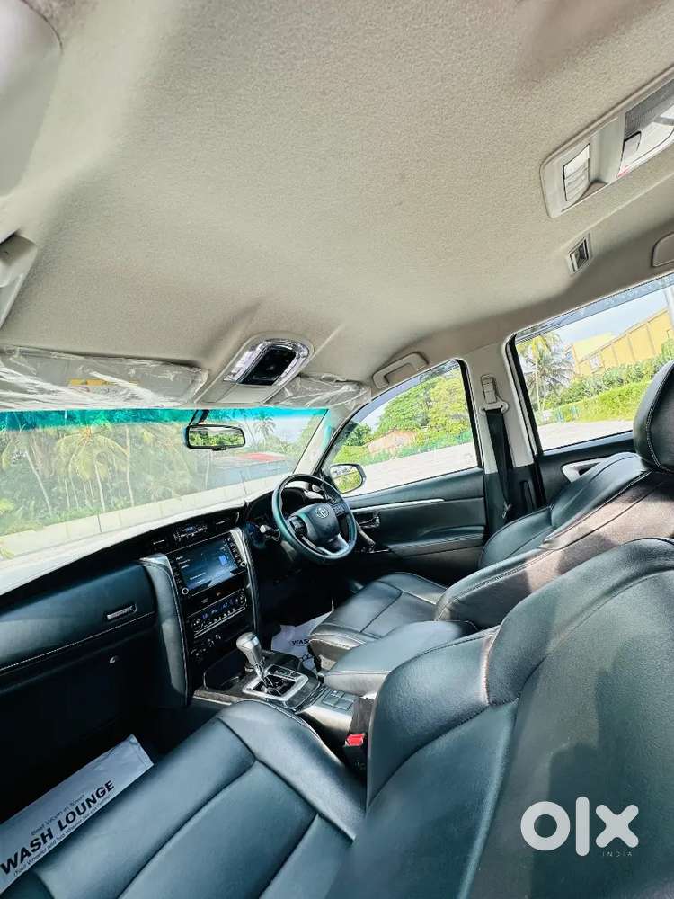 Toyota Fortuner 2022 Petrol Second Owner