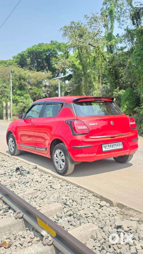 Maruti Suzuki Swift 2018 Vxi, 2021, Petrol