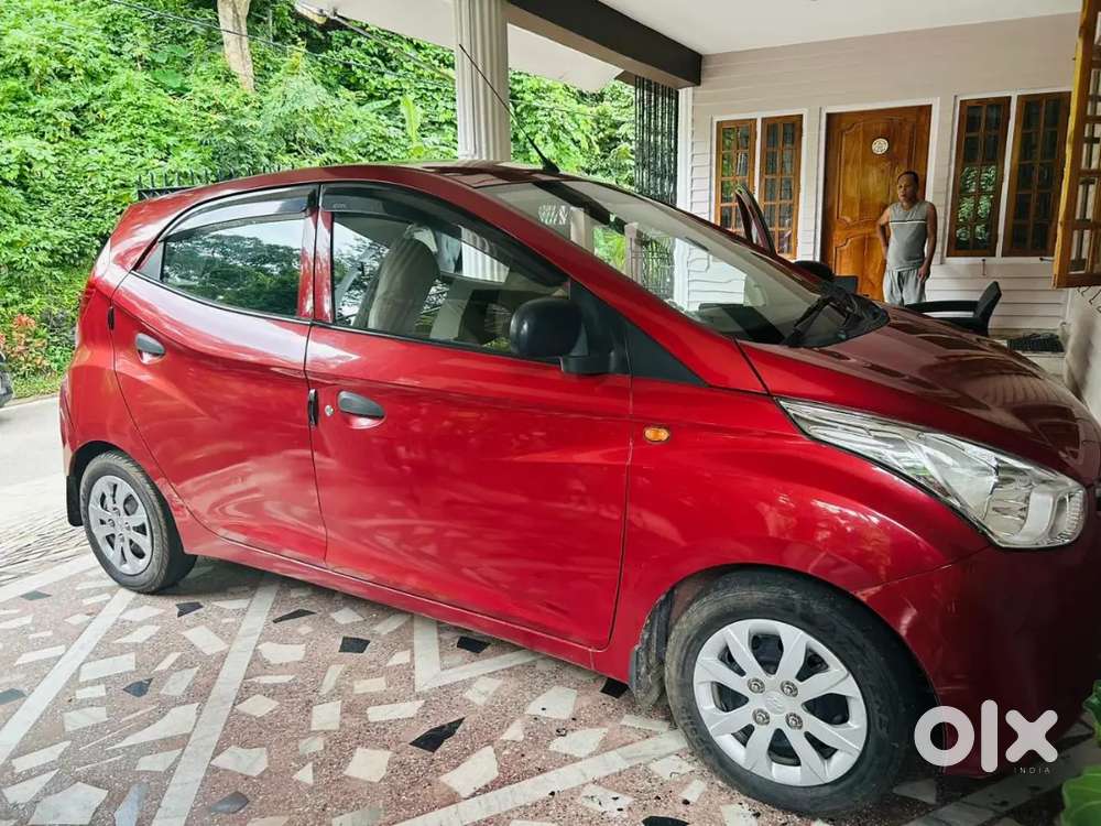 Hyundai Eon Magna 2016