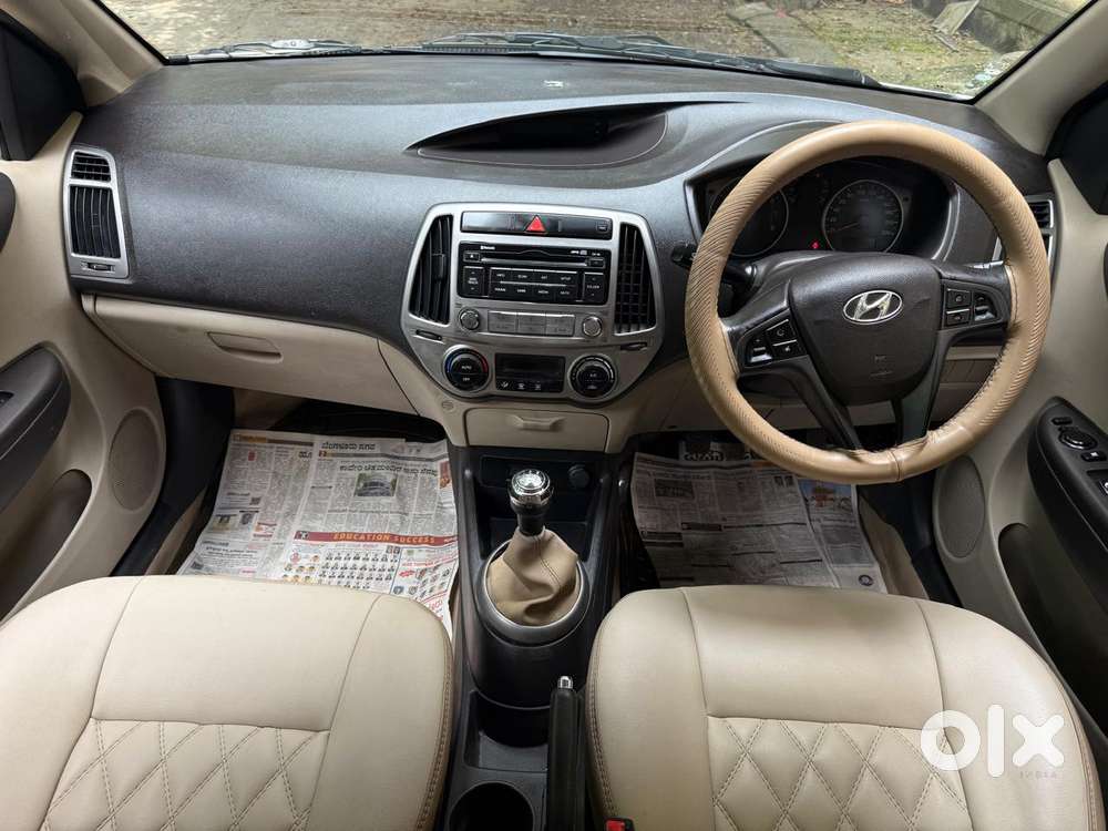 Hyundai I20 Sportz 1.2 Bs-iv, 2012, Petrol
