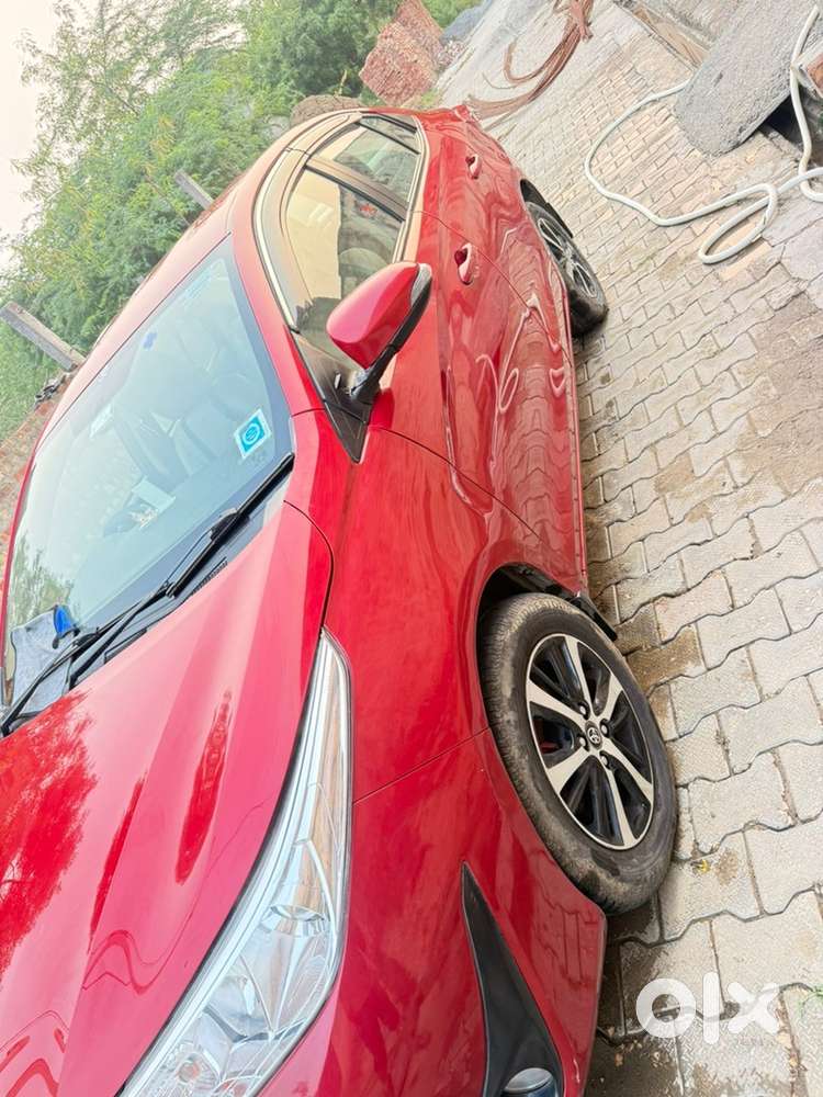 Toyota Hybrid 2021 - Reliable Ride