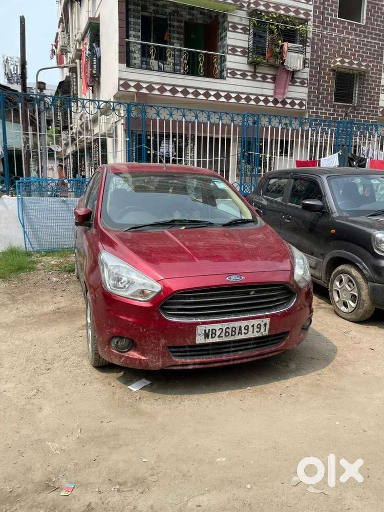 Ford Car With Petrol 2018
