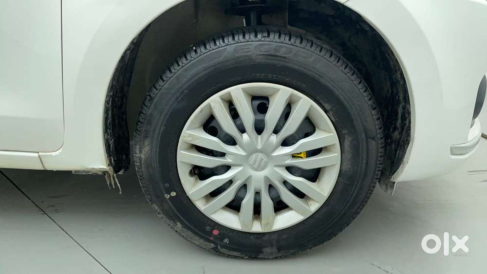 Maruti Suzuki Dzire 1.2 Lxi, 2019, Petrol