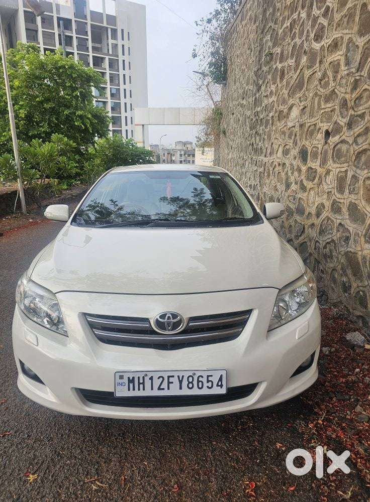 Toyota Corolla Altis 1.8 G Cng, 2010, Cng & Hybrids