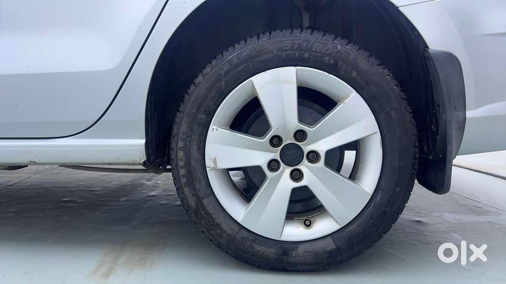 Skoda Rapid 1.6 Mpi Ambition, 2018, Petrol
