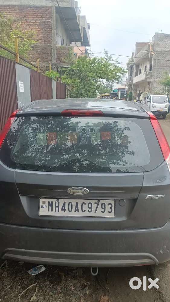 Ford Figo Petrol 2015 Year