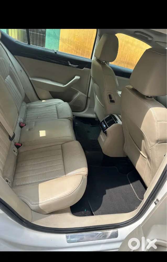 Skoda Superb 2016 Petrol Well Maintained