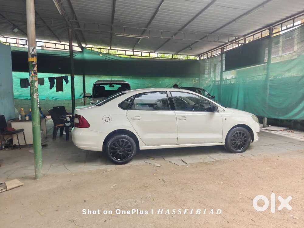 Skoda Rapid Tdi At 2014