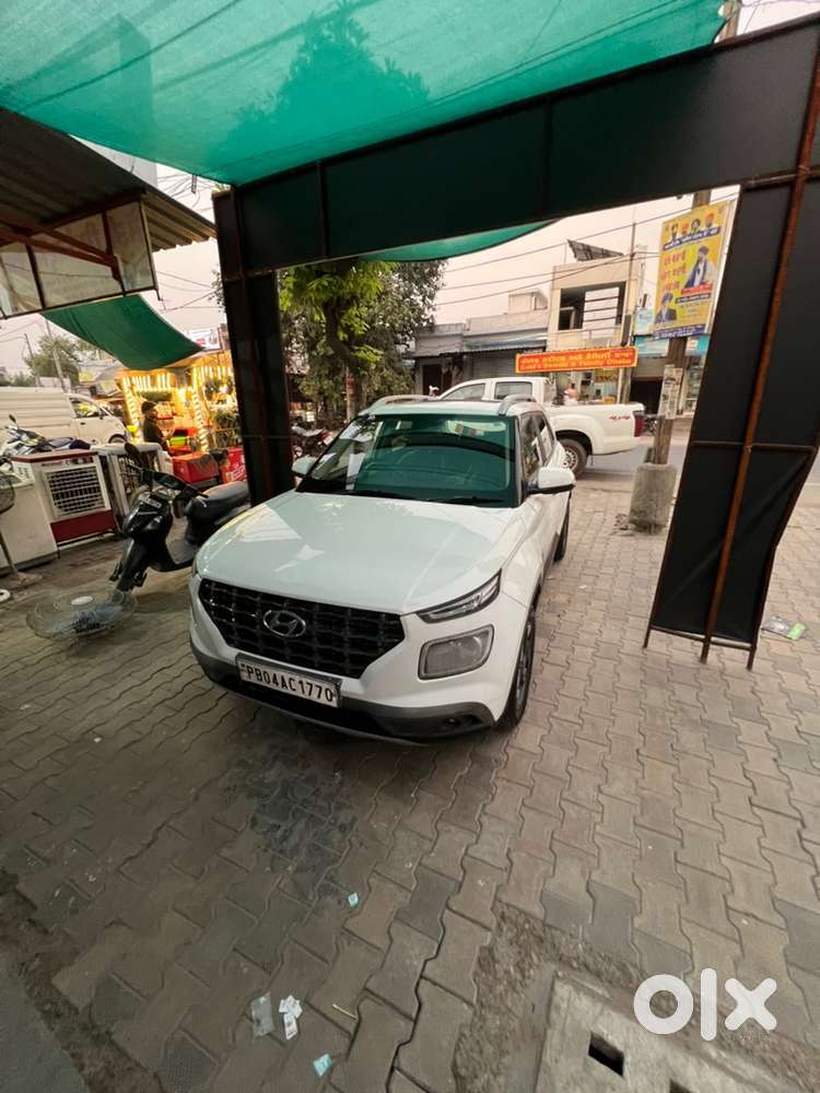 Hyundai Venue Diesel 2019