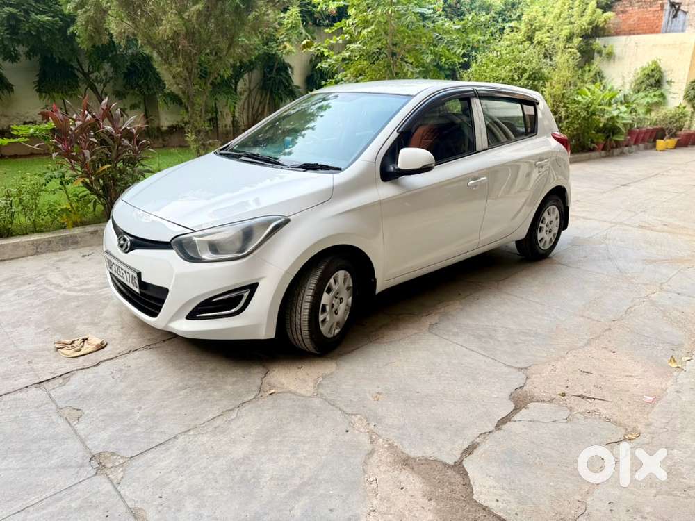Hyundai I20 1.4 Magna 2012