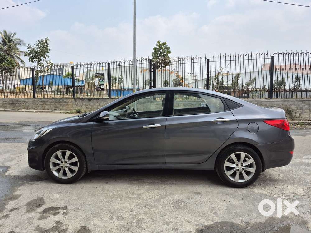 Hyundai Verna Vtvt 1.6 Sx, 2012, Petrol