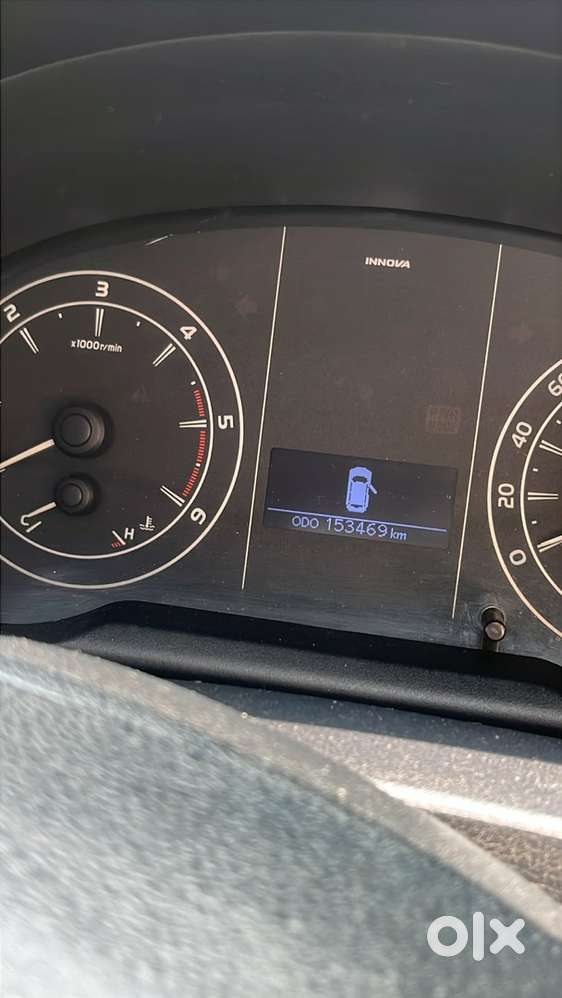 Toyota Innova Crysta 2019