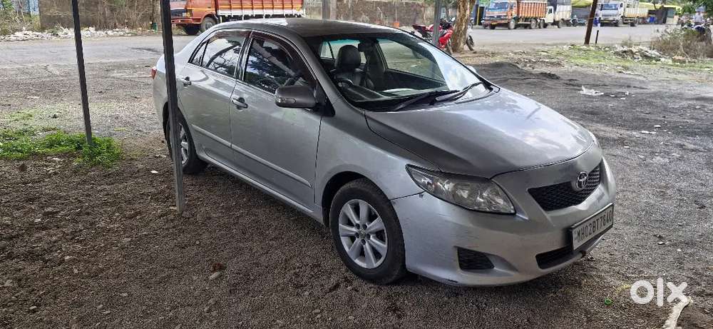 Toyota Corolla Altis 2010
