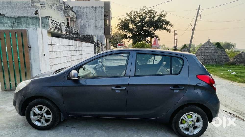 Hyundai I20 Sportz 2011