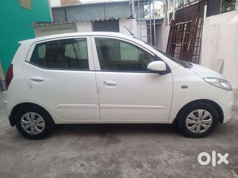 Hyundai I10 Sportz 1.2 Automatic Kappa2, 2013, Petrol