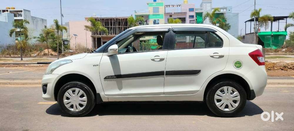 Maruti Suzuki Swift Dzire 1.2 Vxi Bsiv, 2014, Petrol