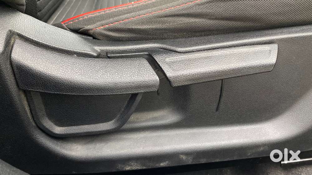 Hyundai New I20 1.2 Asta (o) Mt Dual Tone, 2022, Diesel