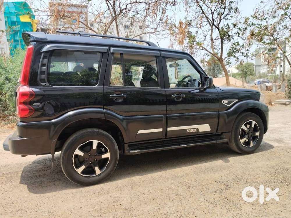 Mahindra Scorpio Classic 2.2 S 11 Mt 7 Str, 2024, Diesel